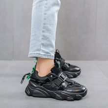 Load image into Gallery viewer, FTROCHB Spring Winter Runing Shoes Women&#39;s Stylish Add Cotton Platform Sole Sports Shoes Outdoor Women Sneakers Trend Lace Shoes
