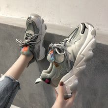 Load image into Gallery viewer, FTROCHB Spring Winter Runing Shoes Women&#39;s Stylish Add Cotton Platform Sole Sports Shoes Outdoor Women Sneakers Trend Lace Shoes
