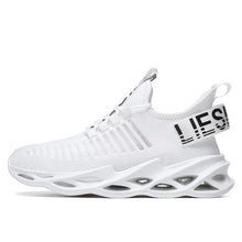 Load image into Gallery viewer, 2020 New Flying Weave Super Light Men&#39;s Running Shoe Outdoor Sport Shoes Mens Cushioning Non-slip Mesh Walking Shoes Men Sneaker

